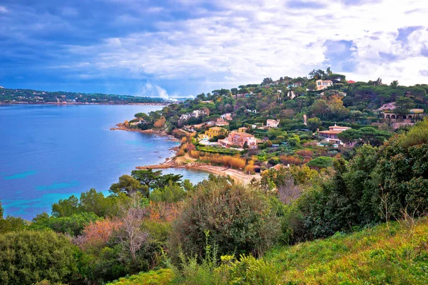 depositphotos_241108888-stock-photo-saint-tropez-luxurious-coastline-green