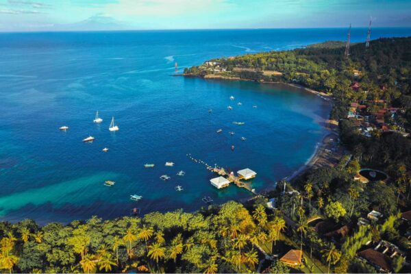 senggigi-beach-lombok-1280-600x400