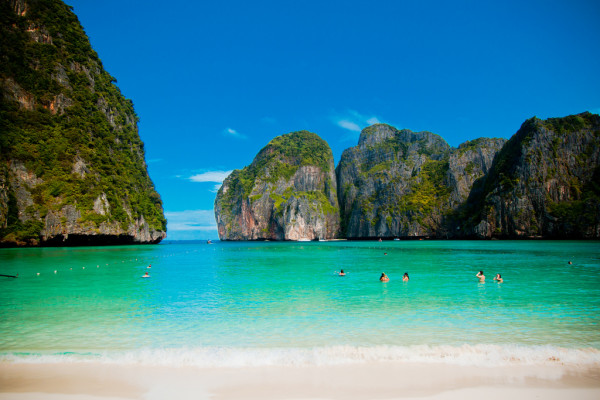 Maya-Bay-600x400