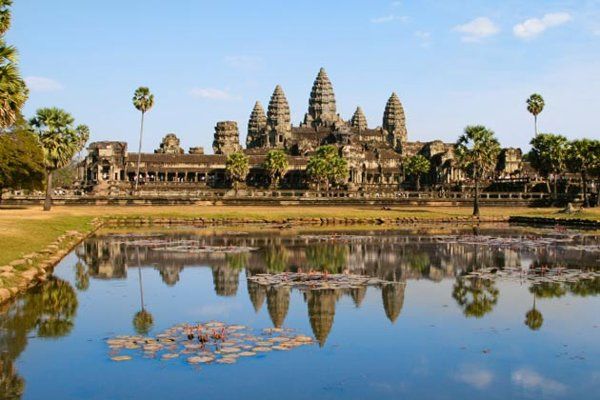 b243725ffb18b0fe24f731e4151b62d1--angkor-wat-cambodia-childhood-friends